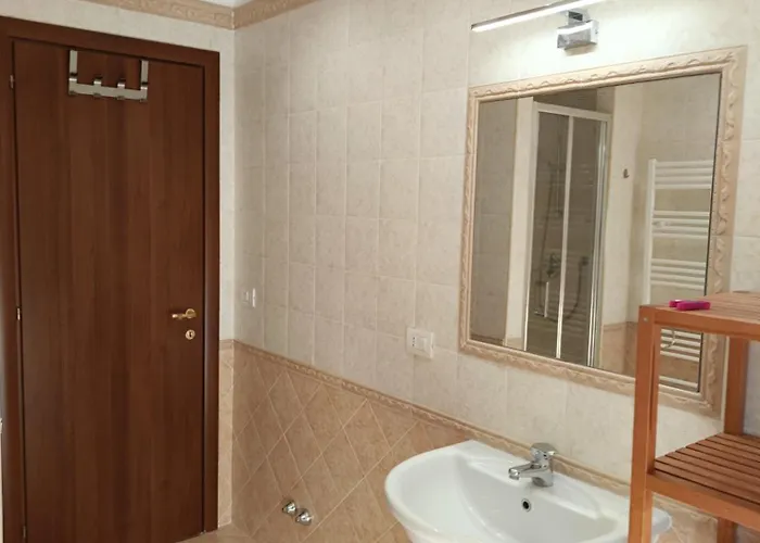 Beb Dragonara شقة Torre Maggiore