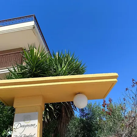 Beb Dragonara Lägenhet *